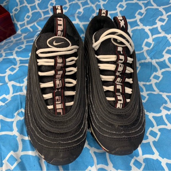 Nike Women’s size 5.5 Air Max 97 SE BLACK WHITE running wmns sneakers shoes rare - Picture 2 of 10